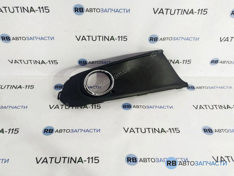 FP7426914 Решітка бампера R з отв. тум. - 6RU8546629B9