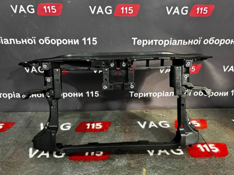 95D104-1 Панель передня Diesel