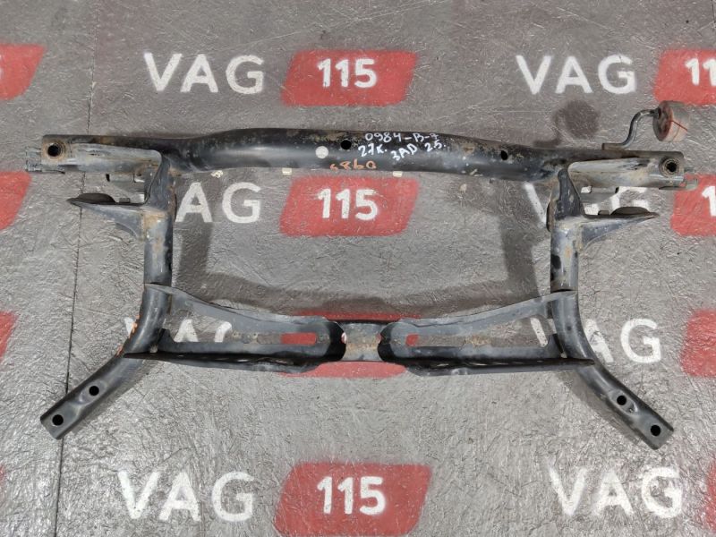 561505315C-BU Балка задняя