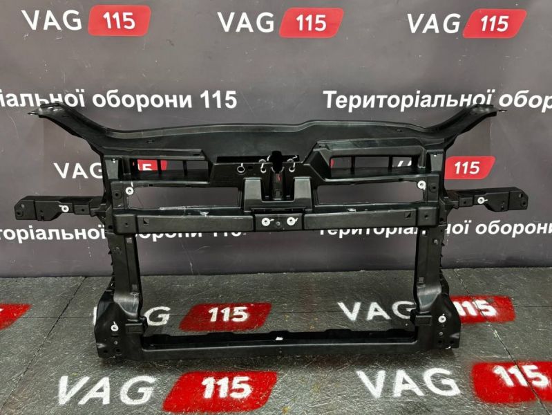 KH9524200 Панель передня бенз.