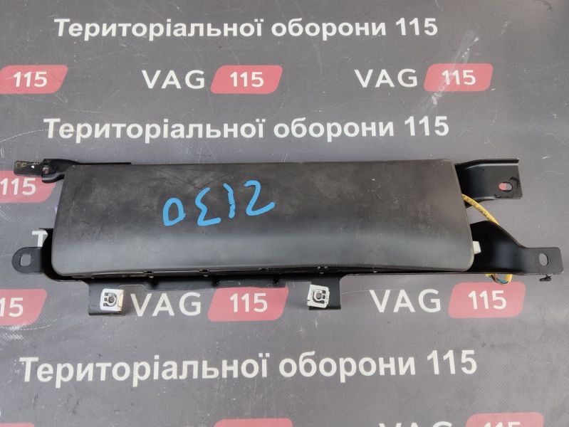 8T0880841E-BU Airbag колін L - 8T0880842B/C/D/A