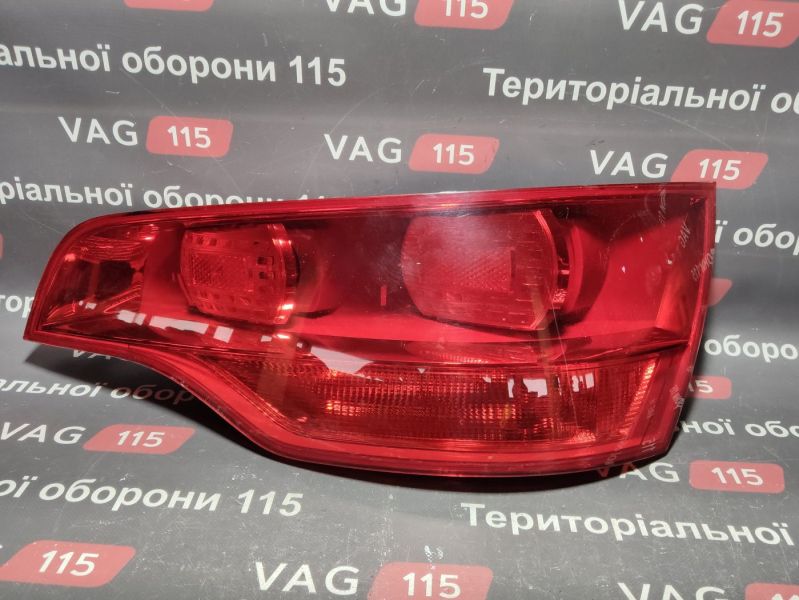 4L0945094A-BU Ліхтар задній R USA