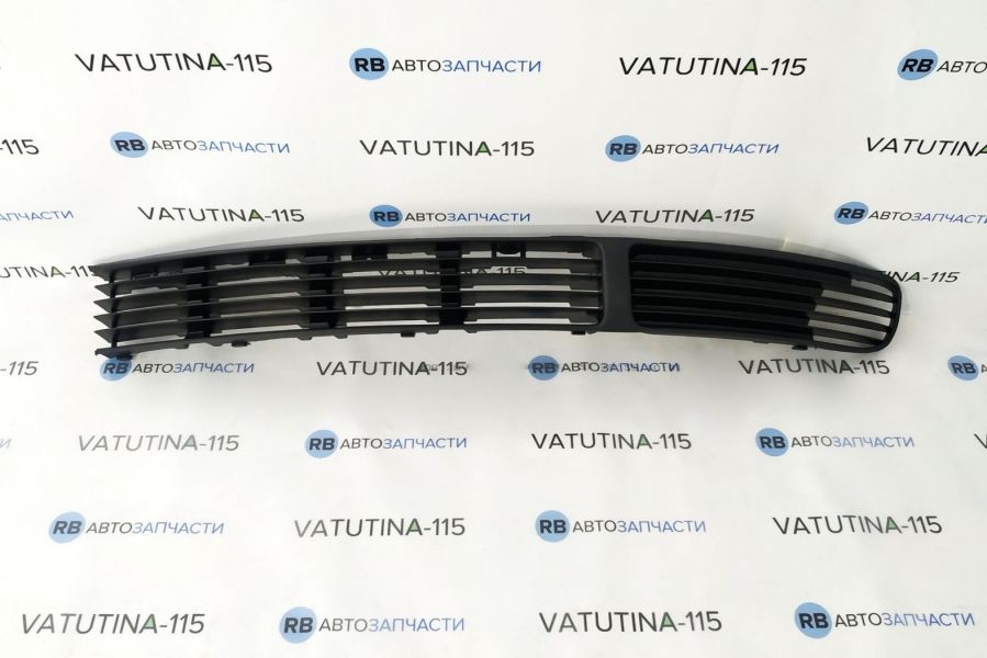 0510608911 Решітка бампера L