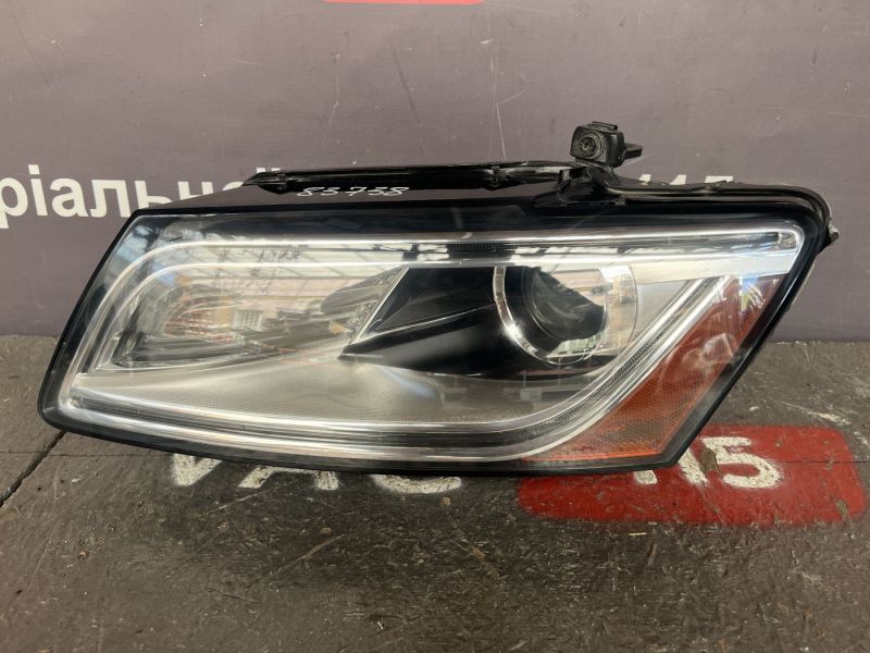 8R0941043E-BU1 Фара основна L ксенон USA (ДХB світить зеленим)