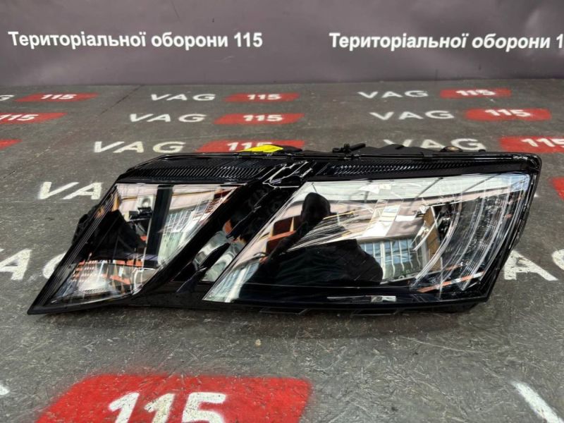 711451000249 Фара основна L