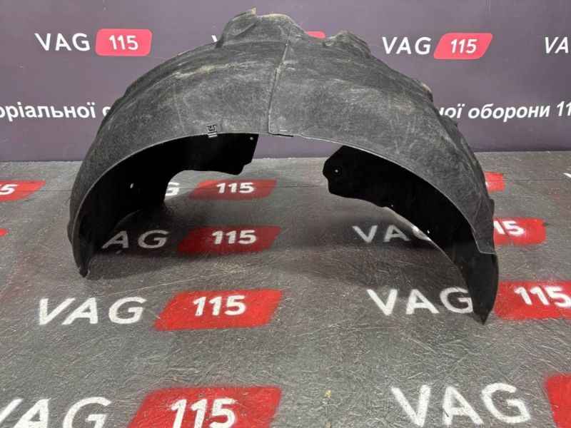 4G0821134D Підкрилок ПП задній R