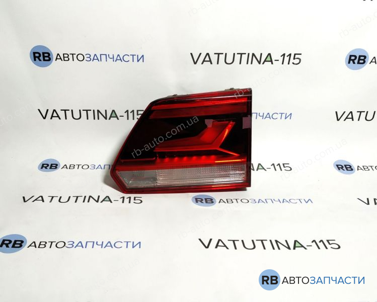 3CN945094D-DEF Ліхтар внутрішній R (дефект)