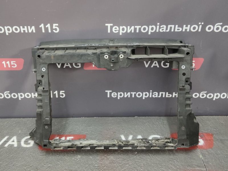 561805588B9B9-T Панель передня Тайвань (дефект)