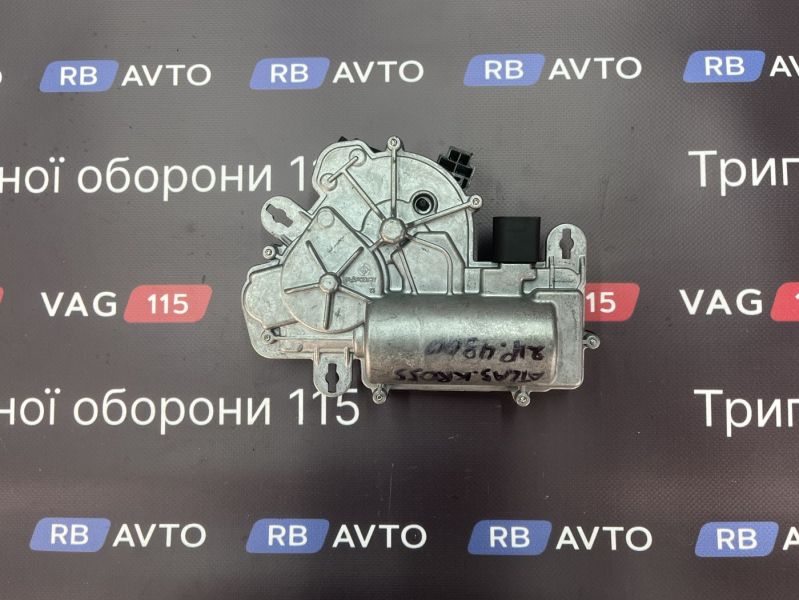 3G0827887C-BU Електропривід дотяжки кришки багажника