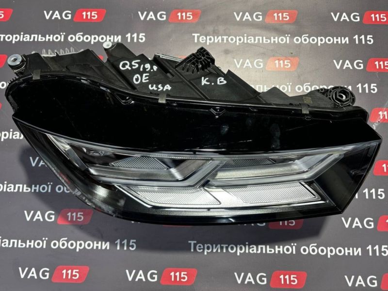 80A941774B Фара основна R LED USA (дрібні подряпини)