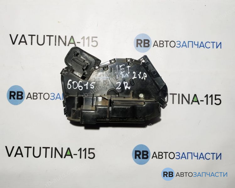 17A839016 Замок задн. двері R