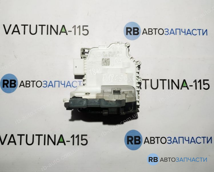 8X0839015D Замок задн. двері L