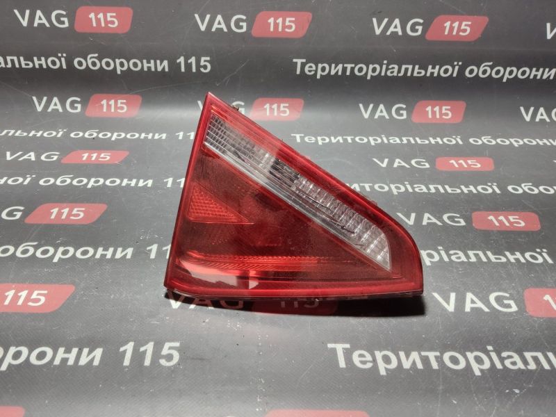 8T0945093-BU Ліхтар внутрішній L