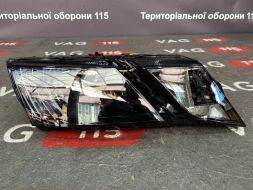 Фара основна R