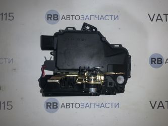 Замок передн. двері L