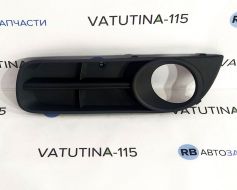 Решітка бампера L з пр/тум.