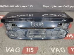 Кришка багажника