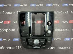 Панель управления мультимедийной системы