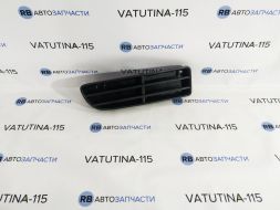 Решітка бампера R