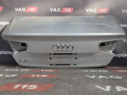 Кришка багажника