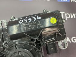 4M0827887B-BU фото 24277